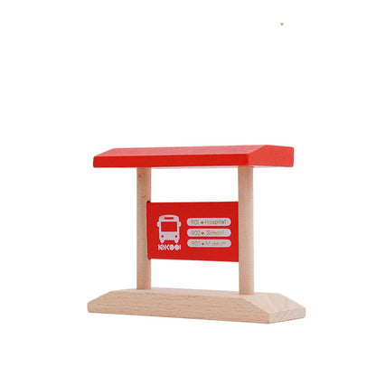 Holz-Bushaltestelle für Holzeisenbahn mit Fahrplan-Schild. Kompatibel mit BRIO, IKEA & Thomas. Perfekt für kreatives Spielen.