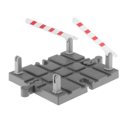 Magic Bahn Holzeisenbahn Bahnübergang mit Schranken Spielszene