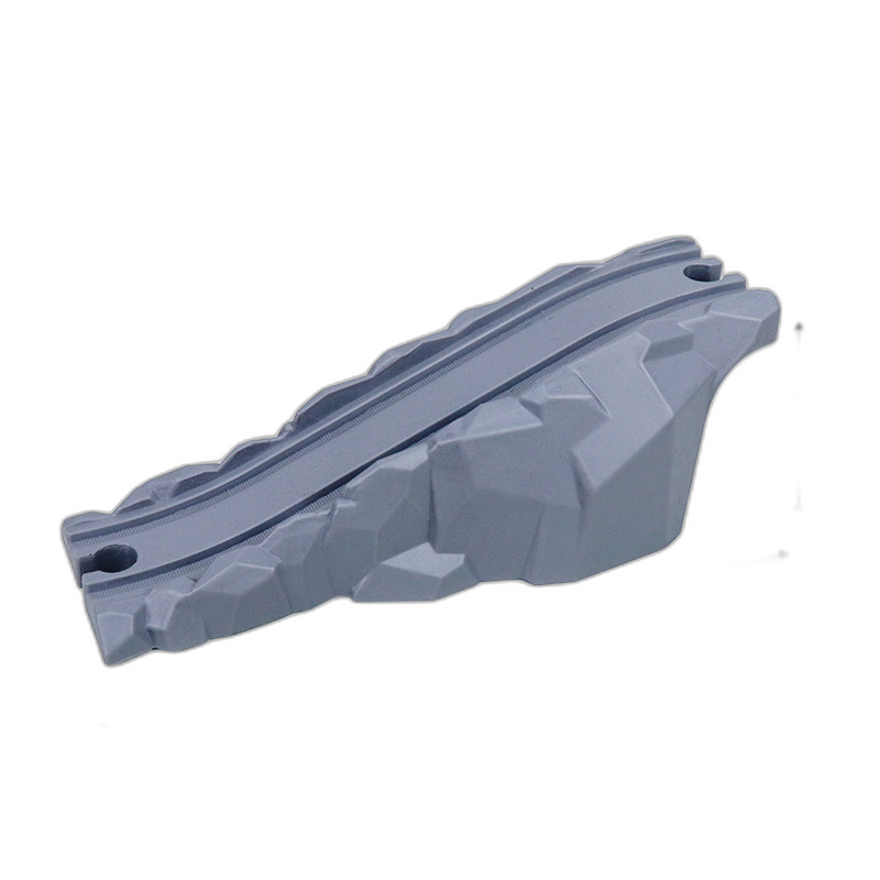 Einzelne graue Felsrampe für Holzeisenbahnen mit detaillierter Felsoberfläche